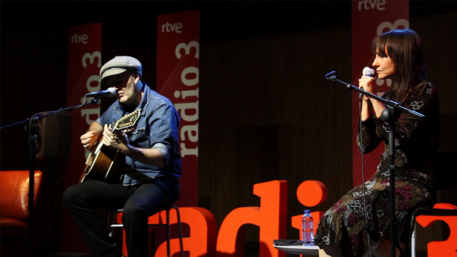 Amaral - Llévame muy lejos - 29/10/15 - Ver ahora