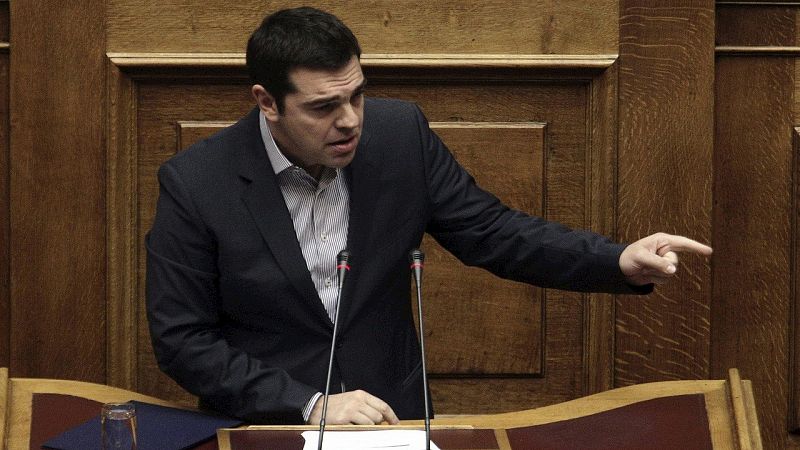Tsipras: "Siento vergüenza por la incapacidad de Europa para hacer frente a este drama humano"