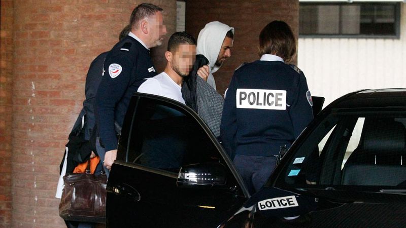 Benzema, imputado por el chantaje a Valbuena y bajo control judicial