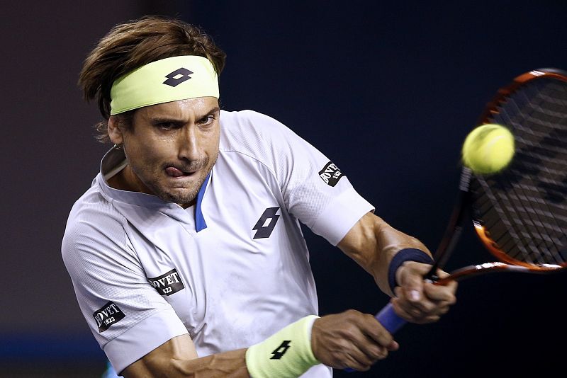 Ferrer accede a cuartos e Isner despide a Federer de París