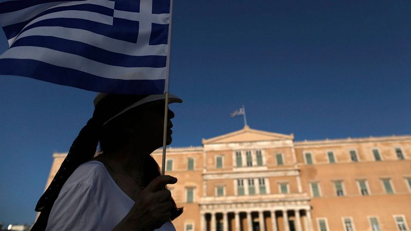 Grecia aprueba un nuevo paquete de medidas, que deja sin cerrar algunos puntos polémicos