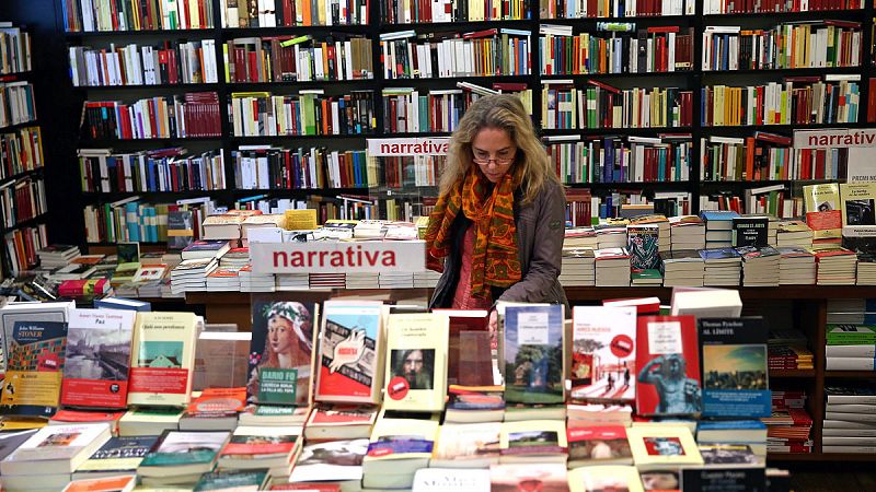 Las librerías se reinventan para pasar página a la crisis