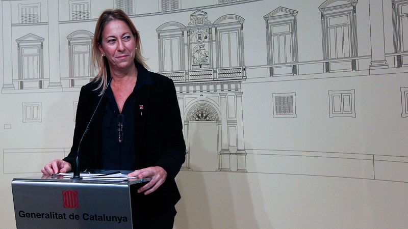La Generalitat afirma que obedecerá al Parlament tras la suspensión de la resolución soberanista por el TC