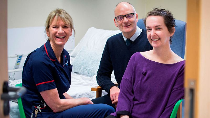 "Completamente recuperada" la enfermera ingresada por ébola en Reino Unido