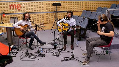 Abierto hasta las 2 - Antílopez - 15/11/15 - escuchar ahora