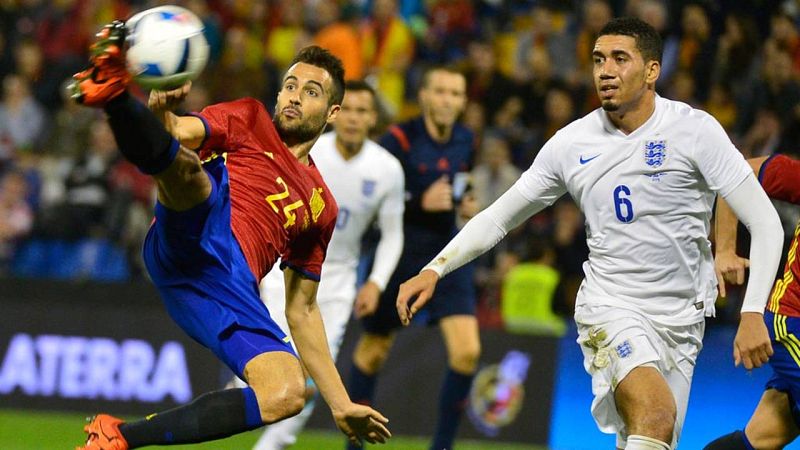 Mario rescata de nuevo a España y hace justicia