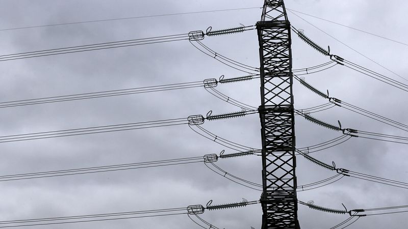 Las comercializadoras eléctricas elevan un 30% sus márgenes tras desaparecer la TUR, según la CNMC