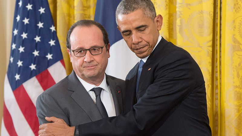 Hollande y Obama prometen "destruir al Estado Islámico"