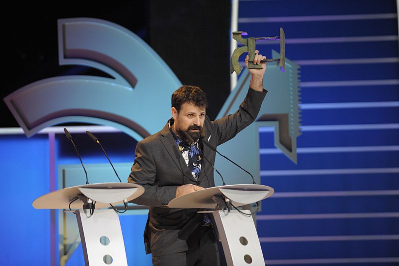 Ángel Carmona recoge el premio Ondas al mejor presentador de radio musical