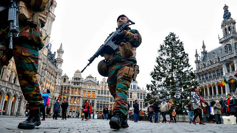 Bélgica inculpa a una sexta persona por terrorismo en la investigación de los atentados de París
