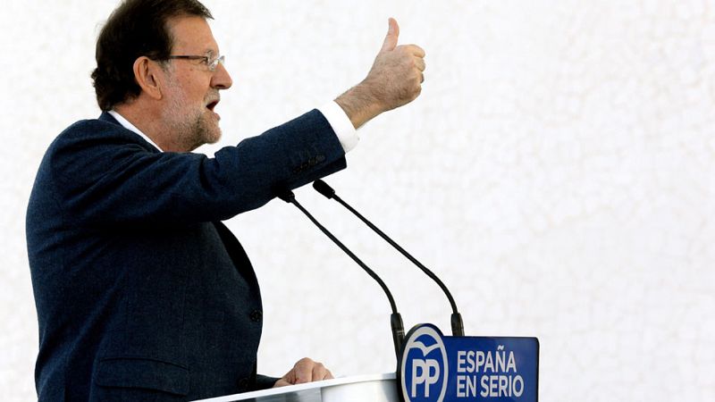 Rajoy promete una bajada del IRPF y cambios en las cotizaciones sociales