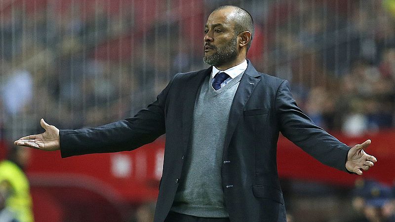 Nuno deja de ser entrenador del Valencia