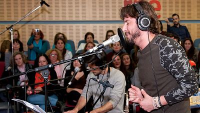 Abierto hasta las 2 - Manuel Carrasco - 29/11/15 - escuchar ahora