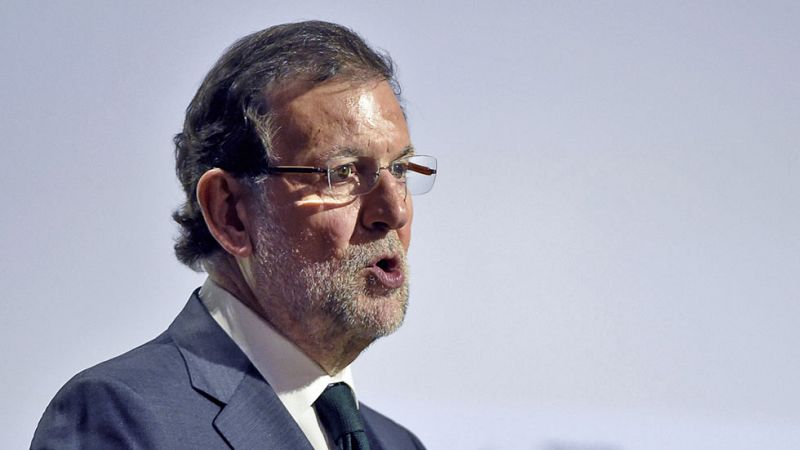 Rajoy promete ampliar de dos a cuatro años los incentivos a la contratación indefinida si gana las elecciones