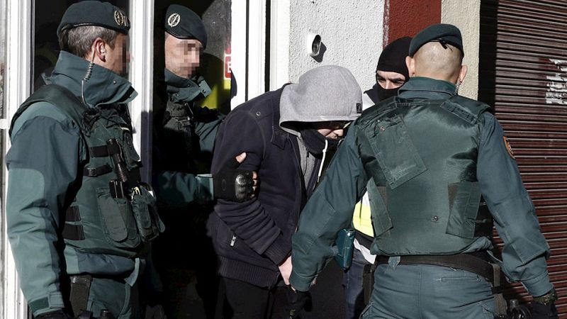 Detenido en Pamplona un hombre que pretendía unirse al Estado Islámico