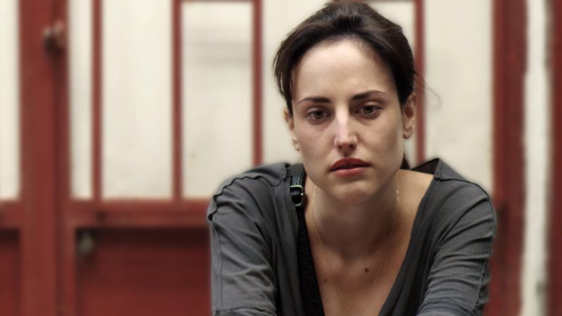 'Techo y comida', Natalia de Molina pone voz al drama de los desahuciados