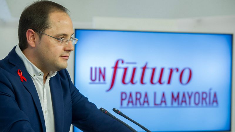 Pedro Sánchez saldrá de campaña con Rubalcaba, Zapatero y González