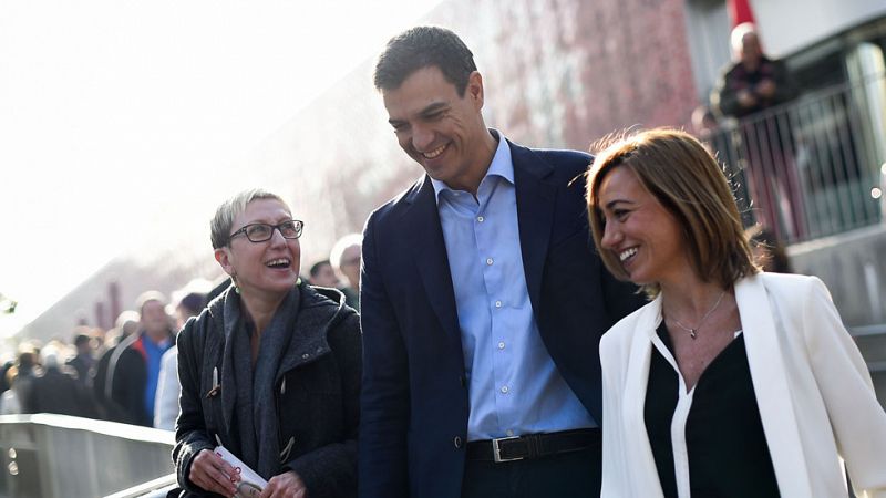 Sánchez ofrece a Ciudadanos y Podemos pactar un "programa común" si gana a Rajoy