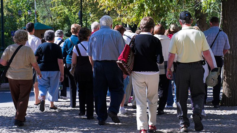 El retraso en los viajes del Imserso a las islas provoca la pérdida de 3.500 empleos, según CC.OO.