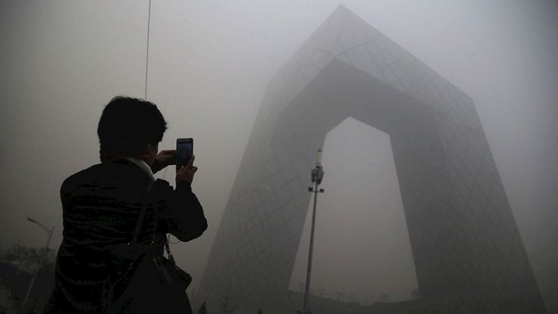 Pekín activa por primera vez la alerta roja, la más grave, por contaminación