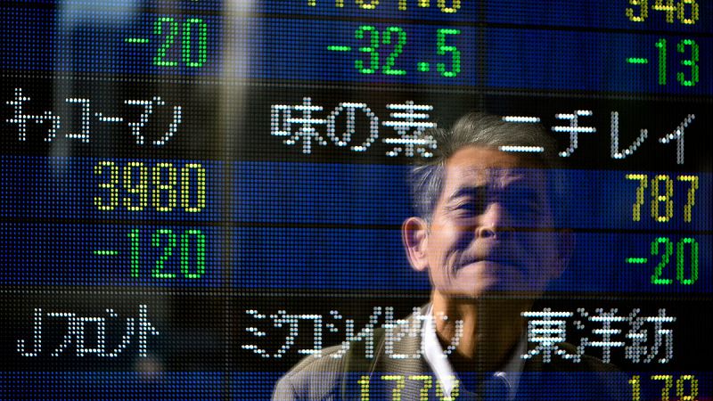 Japón esquiva la recesión al revisar sus datos del tercer trimestre y pasar de la contracción al crecimiento