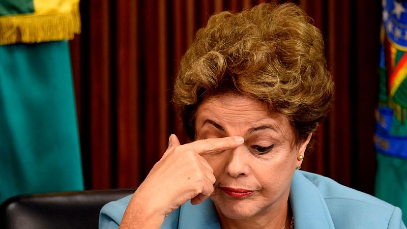 El Tribunal Supremo de Brasil suspende el juicio político para destituir a Rousseff