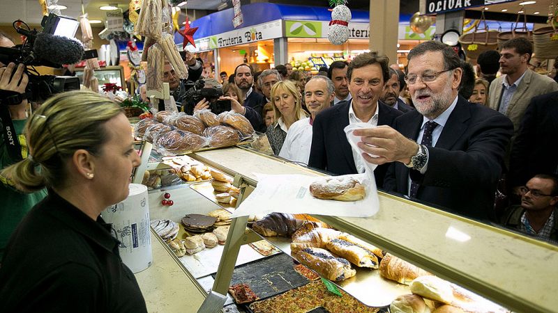 Rajoy critica que surjan partidos con "recetas para todo" cuando en 2012 "nadie dio una idea"