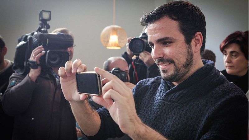 Garzón defiende el "voto útil" a IU frente a quienes "cambian cada semana sus principios"