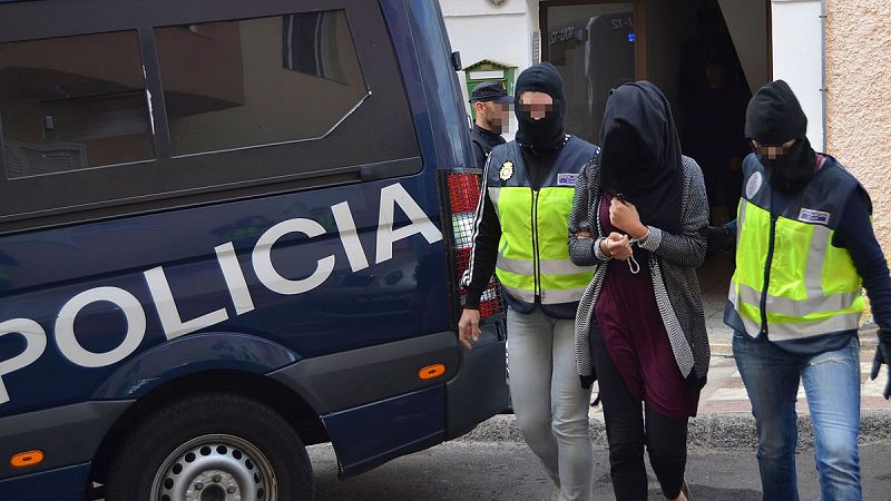 Prisión para los dos detenidos en Cataluña y Canarias por formar parte del Estado Islámico