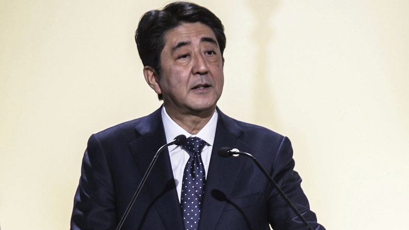 Japón amplía su plan de estímulo económico hasta los 26.250 millones de euros