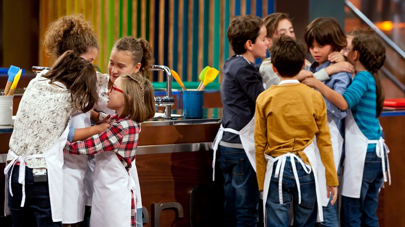 Espa�a, desolada por la eliminaci�n de Covadonga, Mauro y Bruno en MasterChef Junior