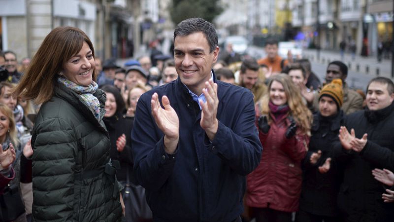 Sánchez dice que Iglesias "no tiene pinta de candidato" y Rubalcaba, que quiere "asaltar Ferraz"