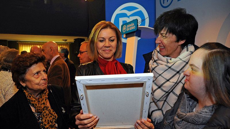 Cospedal: "Para ser presidente del Gobierno hay que venir aprendido de casa"