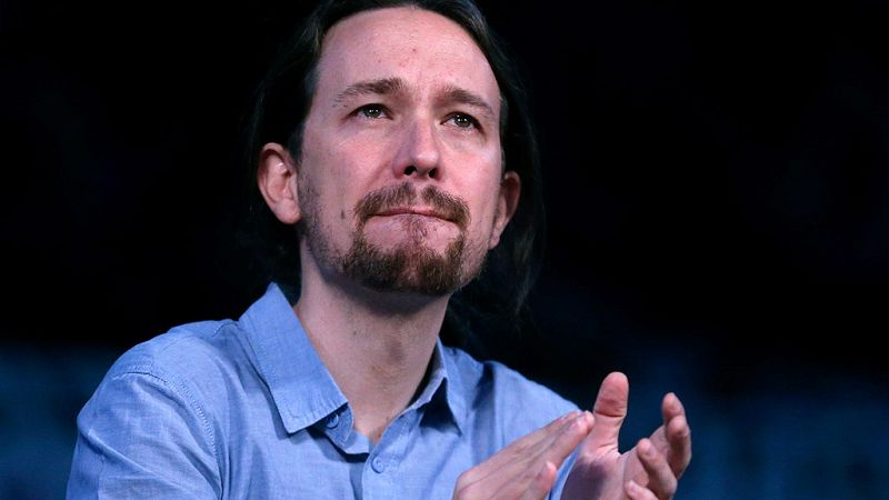 Pablo Iglesias reivindica el 15M y a quien luchó por la libertad y grita: "Váyase a casa, señor Rajoy"