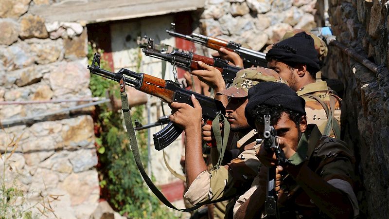 Los rebeldes de Yemen matan a dos altos mandos de las fuerzas del Golfo en vísperas de un alto el fuego