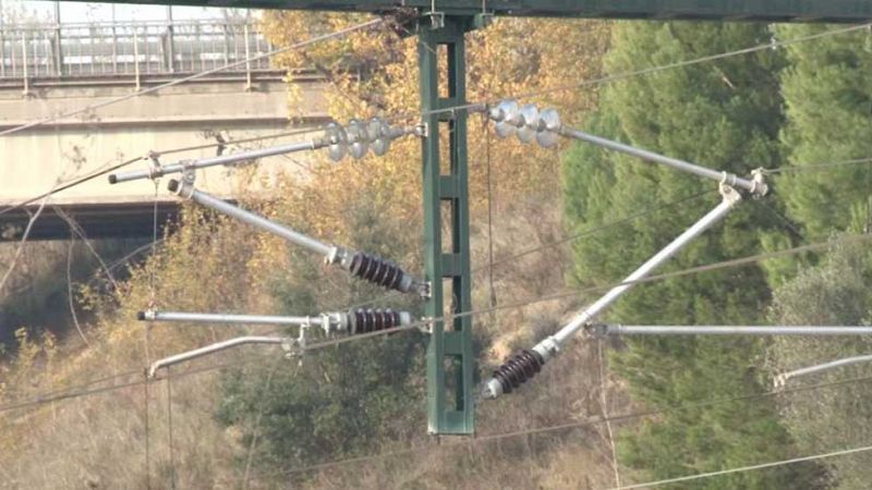 Un robo de cable de cobre provoca retrasos en varias líneas de cercanías en Cataluña que afectan a 20.000 pasajeros
