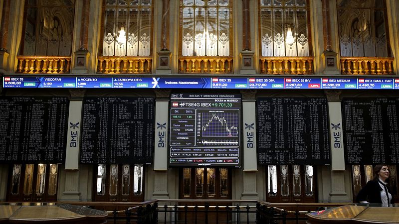 El IBEX 35 pone fin a diez sesiones consecutivas en rojo con una subida del 3%