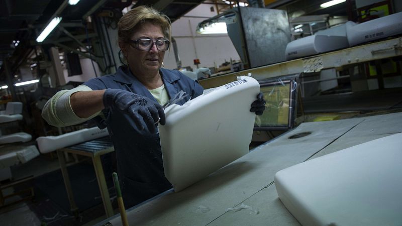 El coste laboral sube un 0,3% en el tercer trimestre hasta 2.456 euros por trabajador al mes