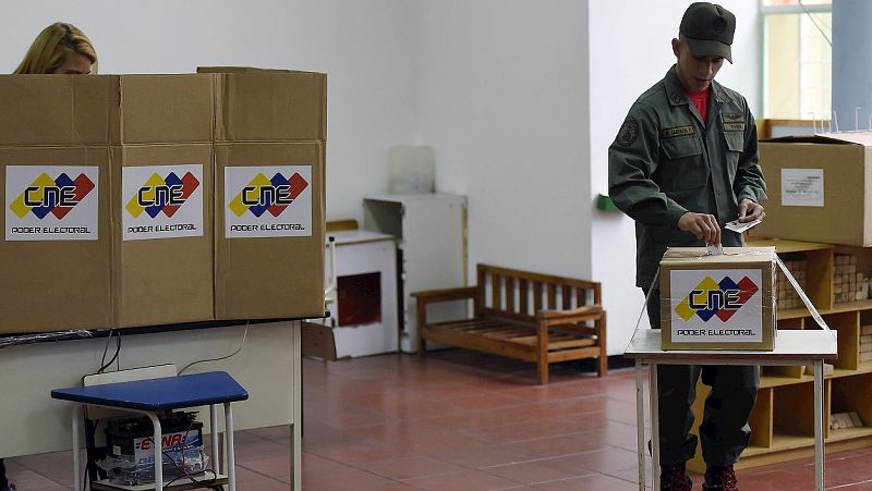 Las denuncias de Maduro de fraude en Venezuela abren las heridas de elecciones pasadas