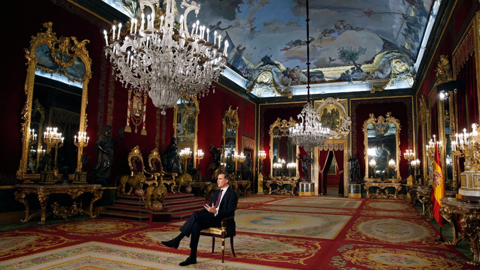 El discurso navideño del rey, por primera vez desde el Palacio Real | Ver