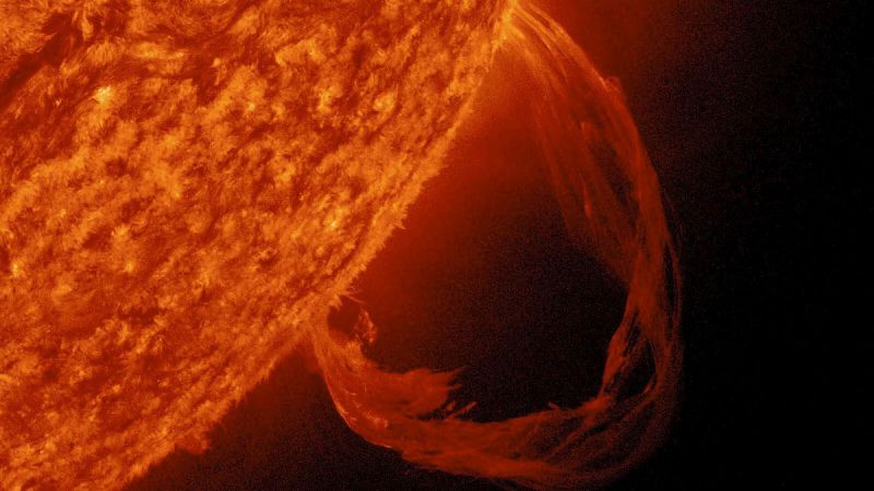 Investigadores hallan un mecanismo para prever las erupciones solares más peligrosas
