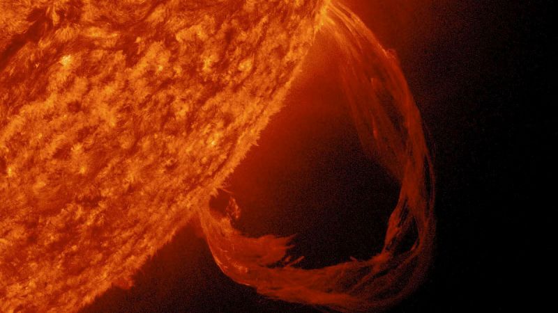 Investigadores hallan un mecanismo para prever las erupciones solares más peligrosas
