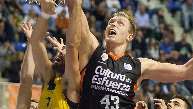 El Valencia Basket no falla y el Laboral Kutxa certifica su pase a la Copa