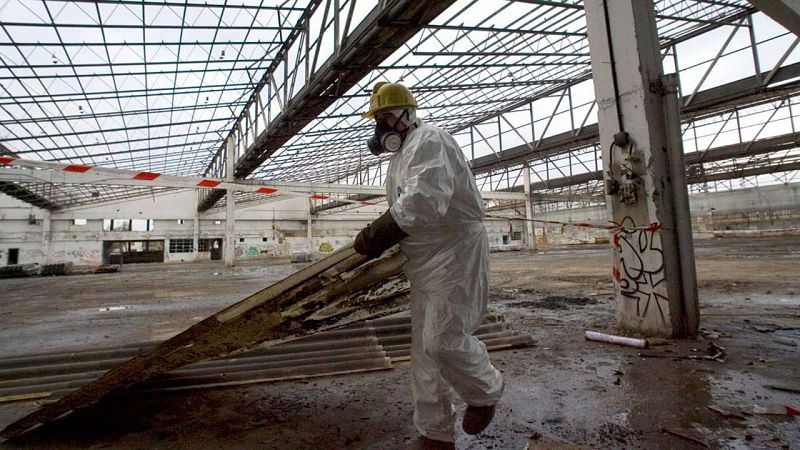 El Supremo ordena indemnizar a tres mujeres contaminadas con amianto al lavar la ropa de trabajo de sus maridos