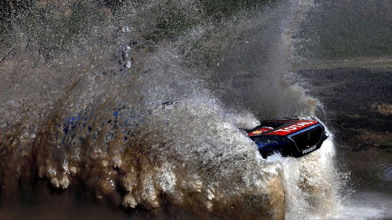 La organizaci�n cancela la primera etapa del Dakar por culpa de las tormentas