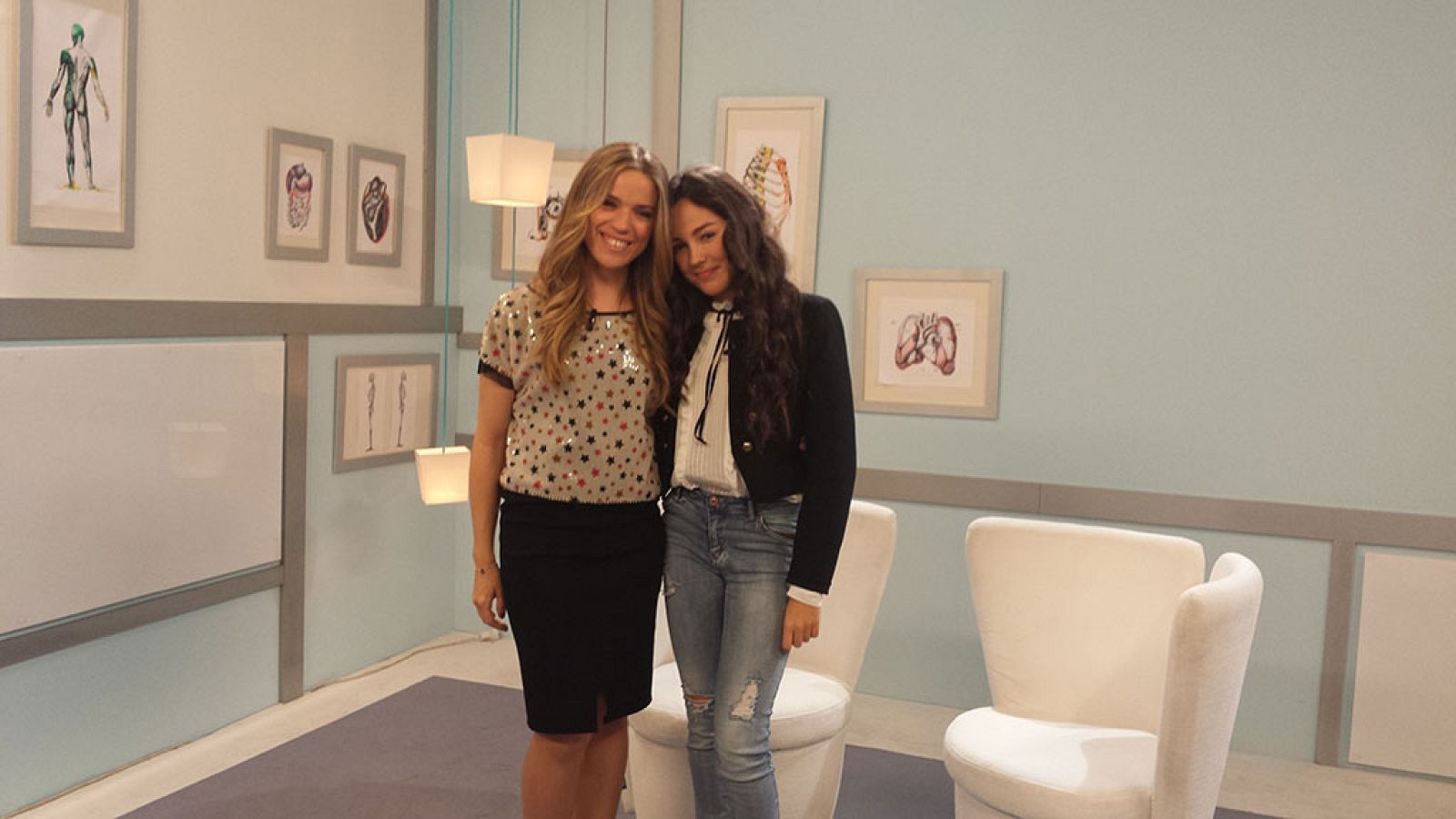  Especial niños con María Parrado y Juan D y Beatriz