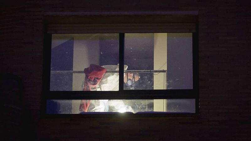 Detienen a los padres de un menor que llevaba semanas muerto en el domicilio familiar de Girona