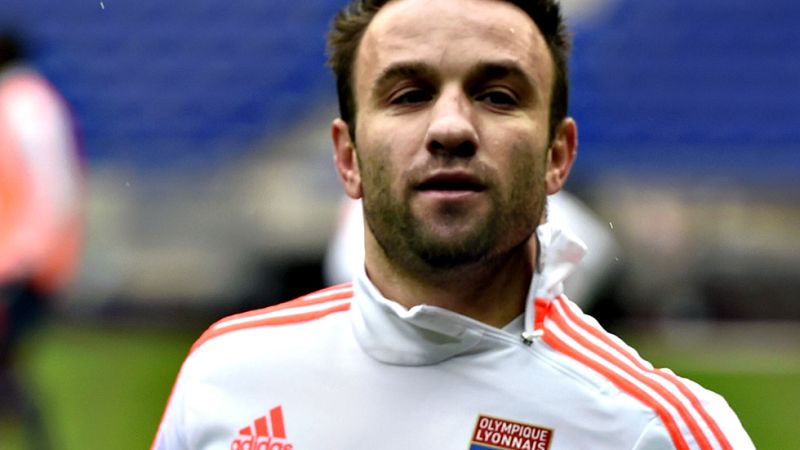 Valbuena ante el juez: "Benzema me metió miedo"