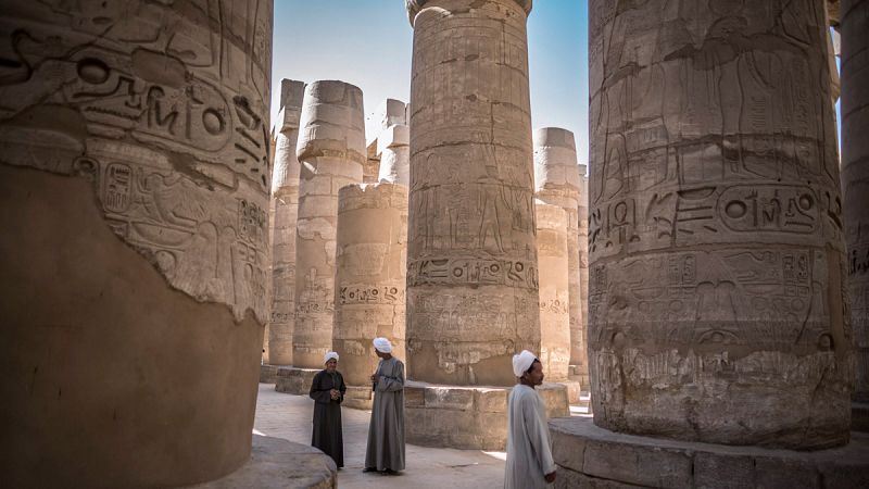 Las llegadas de turistas a Egipto cayeron un 37,8% en noviembre de 2015, tras el atentado contra el avión ruso en el Sinaí