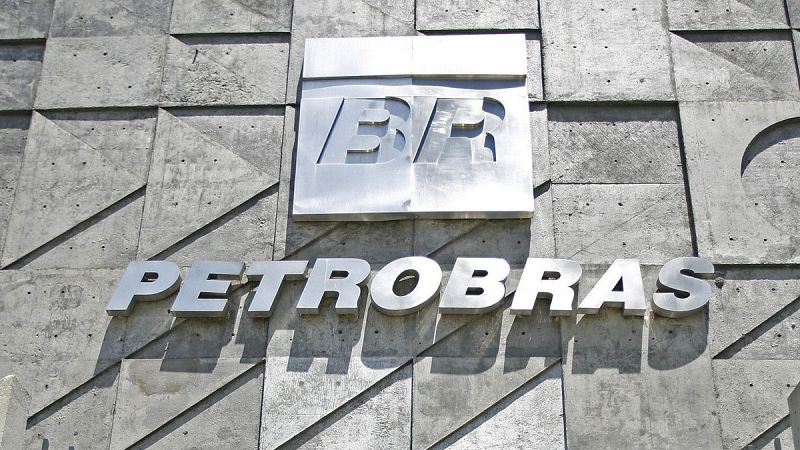 La petrolera brasileña Petrobras reduce en un 24,6% sus inversiones hasta 2019